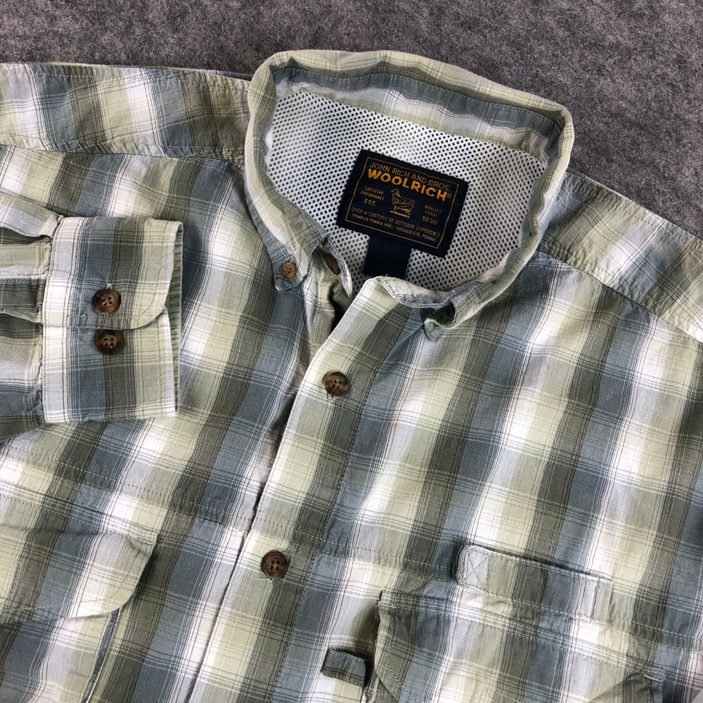 Woolrich Mens XL Green Gray Plaid Long Sleeve Button Down Shirt